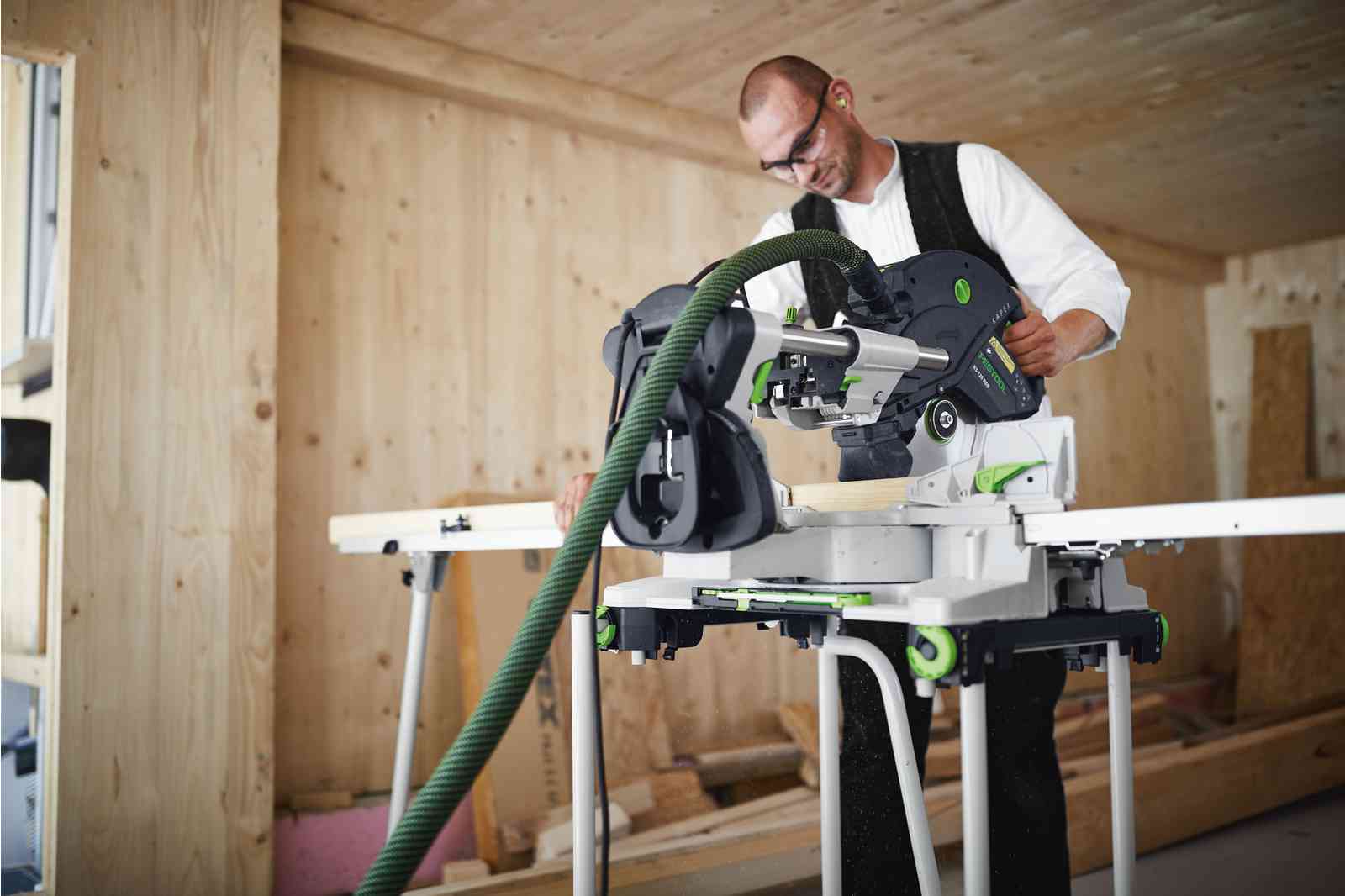 Item:497351, UG-Kapex Wheeled stand